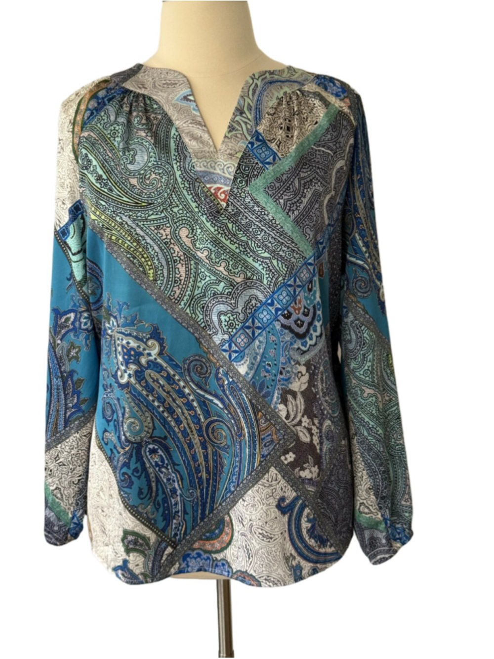 Chico's Paisley Print Blouse Size 16 Blue, Green, Grey, White (Chico's 3)